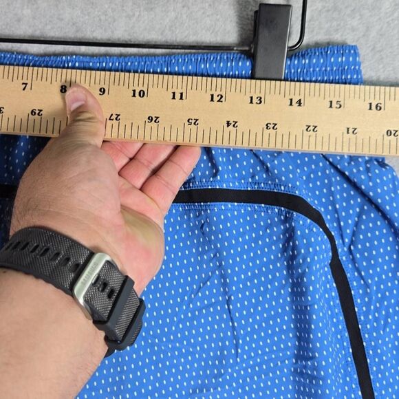 Lululemon Shorts Pace Breaker Lined Large Geometric Pattern Stretch Performance - Picture 5 of 10